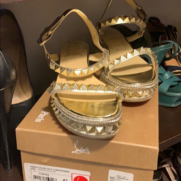 Christian Louboutin Pyraclou 42 - Picture 4 of 5